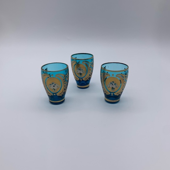 Vintage Set Of 3 Italian Murano Venetian Blue & Gold 2oz Shot Glasses Painted - Picture 1 of 8
